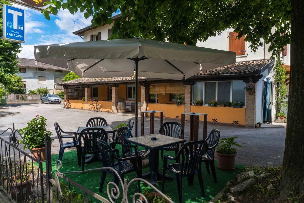 Ristorante Albergo Al Donatore Teòr Buitenkant foto