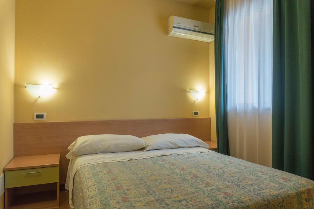 Ristorante Albergo Al Donatore Teòr Kamer foto